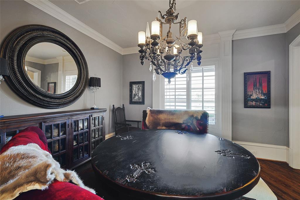 Frenchtown Manor - Residential