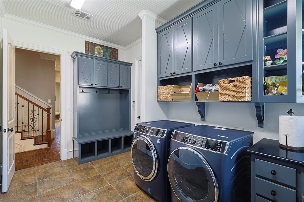 Frenchtown Manor - Residential