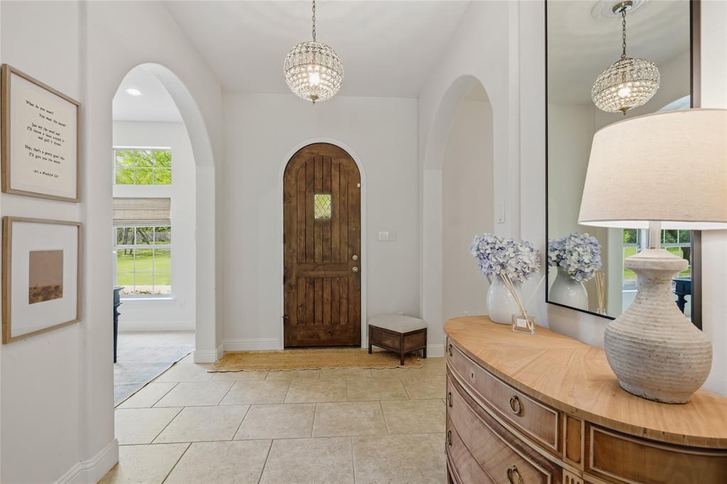 1833 Southpark Drive