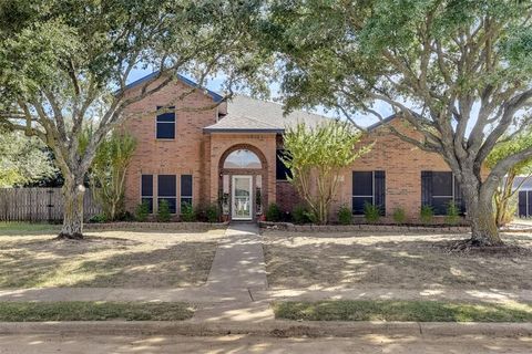 960 High Knoll Drive Midlothian TX 76065