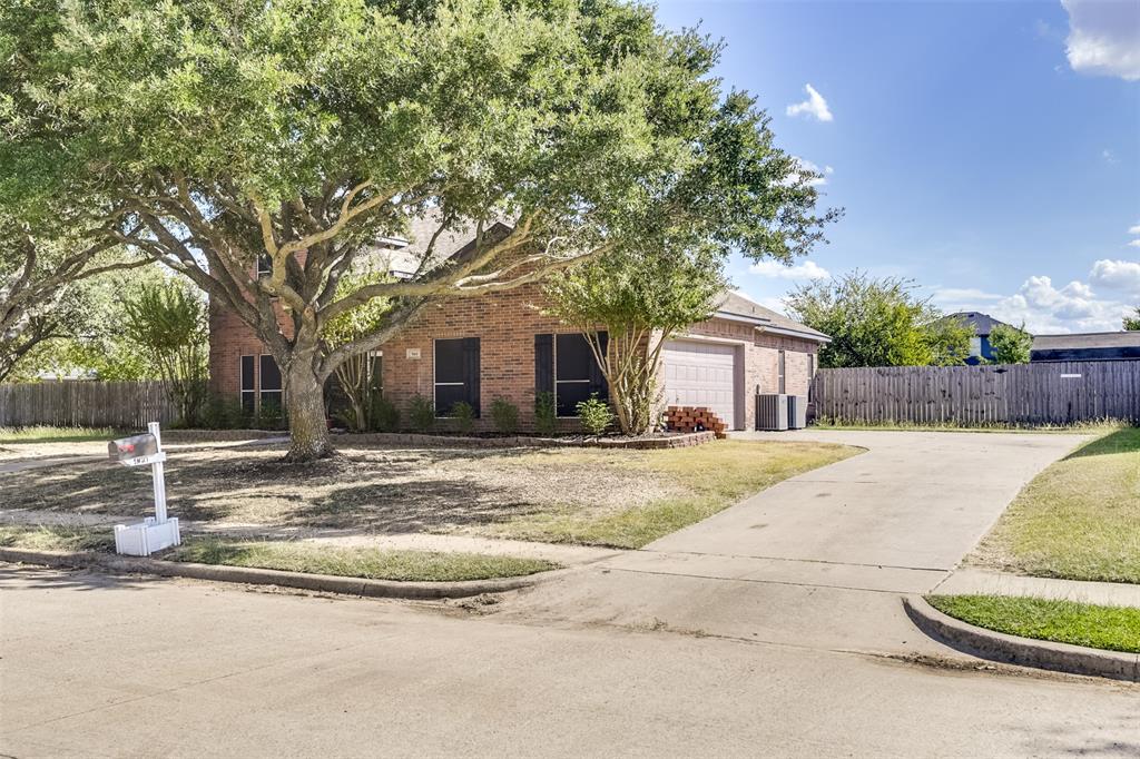 960 High Knoll Drive