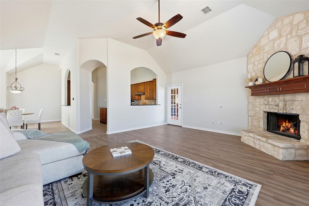 Sendera Ranch - Residential