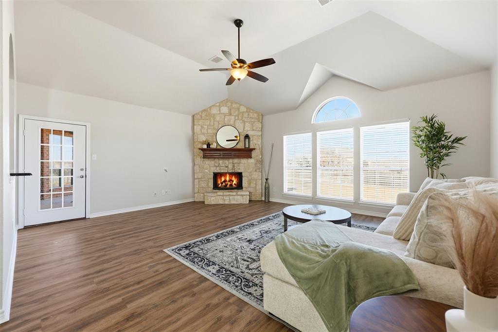 Sendera Ranch - Residential