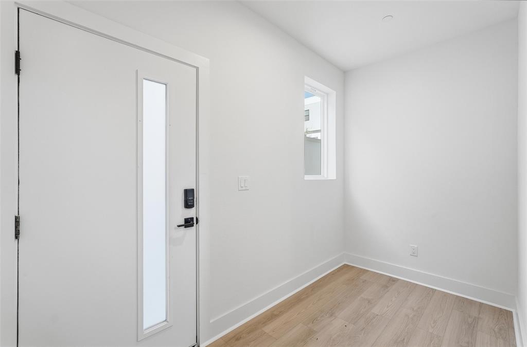 Elk Hill - Residential