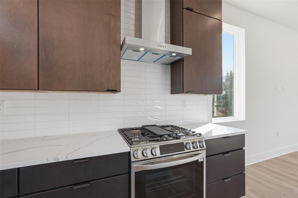 Elk Hill - Residential