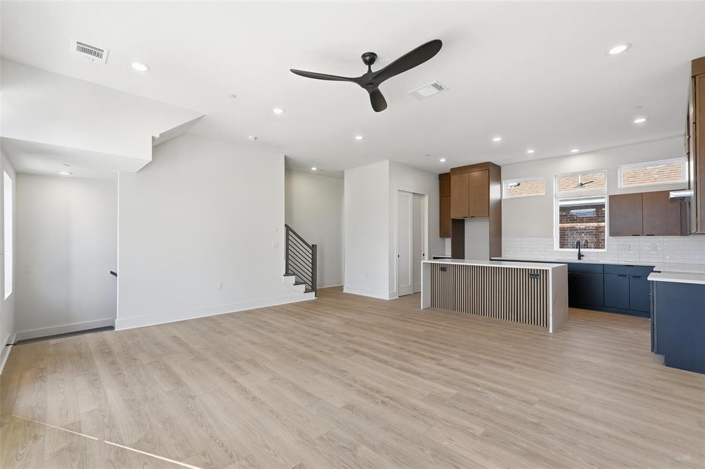 Elk Hill - Residential