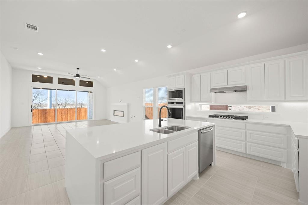 Llano Springs Classic Series - Residential