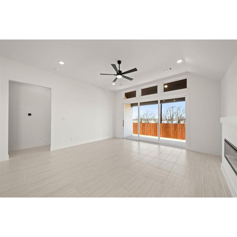 Llano Springs Classic Series - Residential