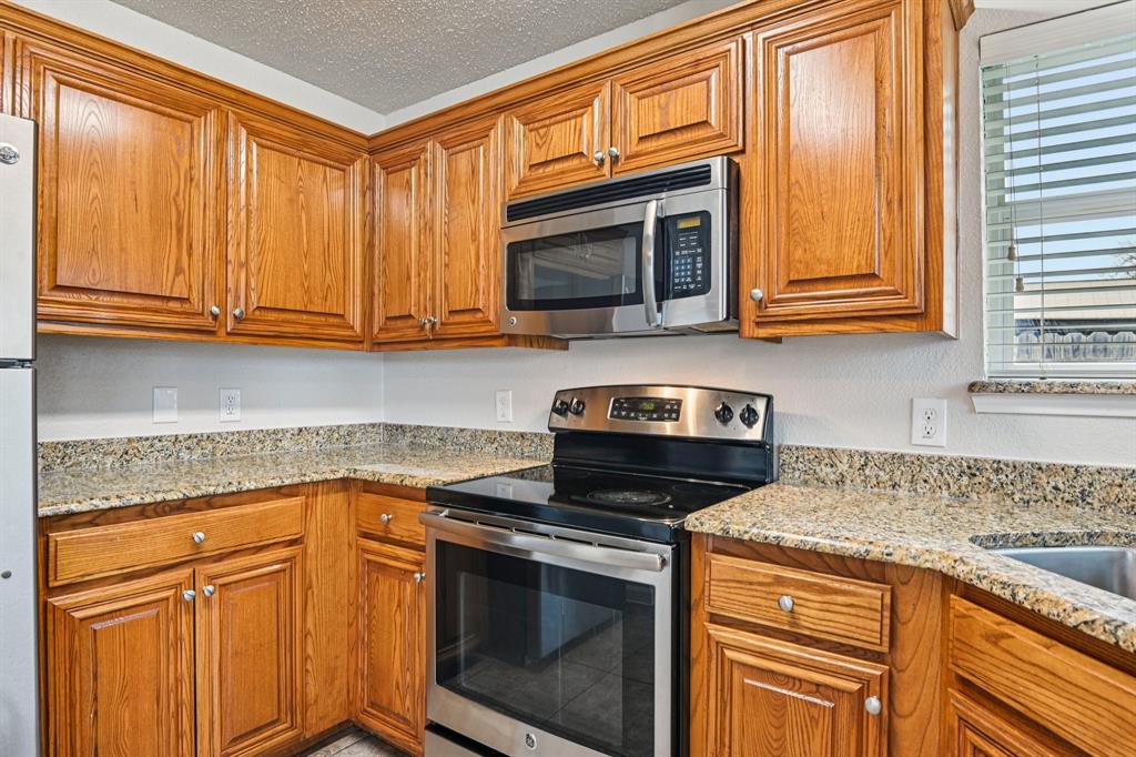 Willowstone Estates Saginaw - Residential