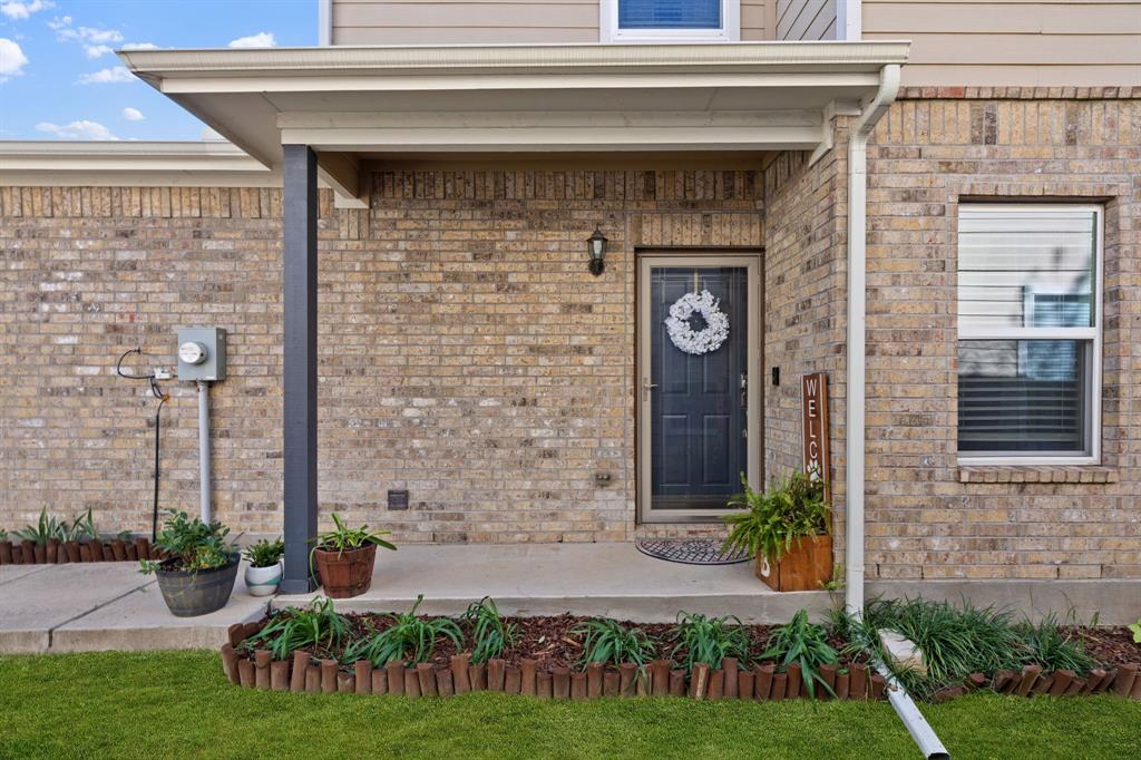 6213 Madrone Court