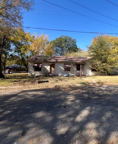 1070 15th Street SE Paris TX 75460