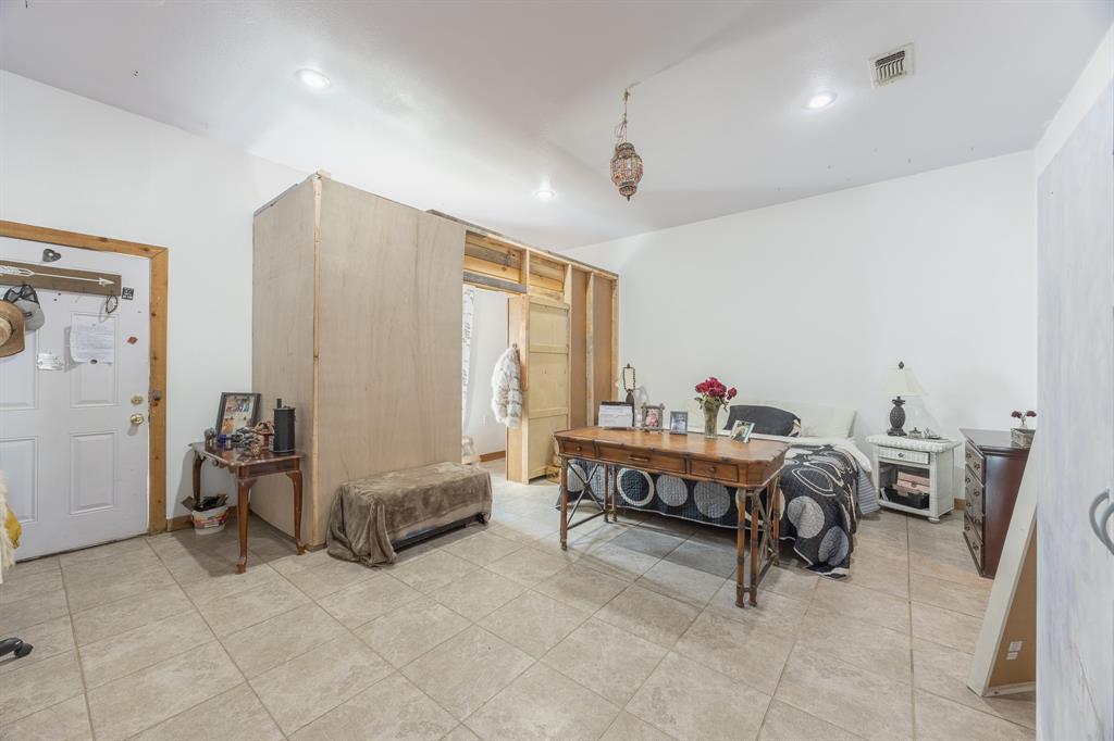 Bentley-Freas - Residential