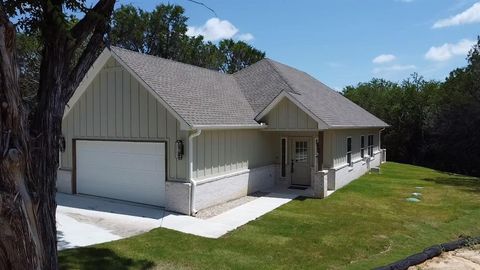 832 Blackfoot Court Granbury TX 76048