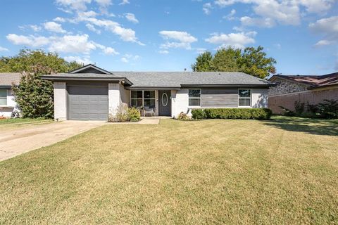 1226 Evergreen Richardson TX 75080