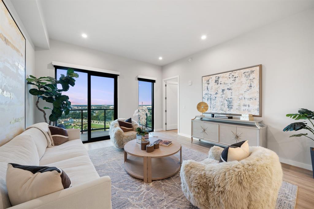 Lakeside Village - Residential Lease