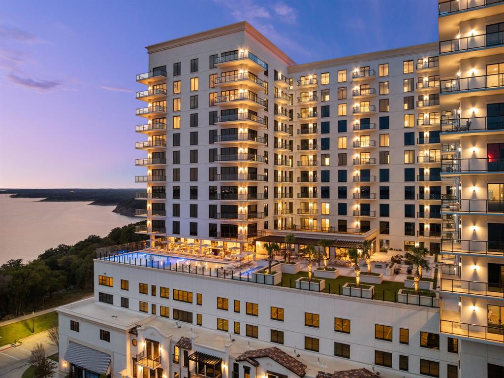 Lakeside Village - Residential Lease