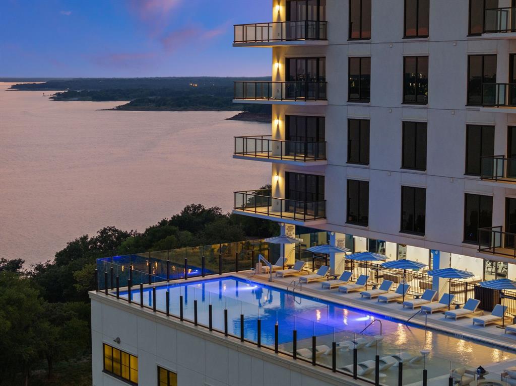 Lakeside Village - Residential Lease