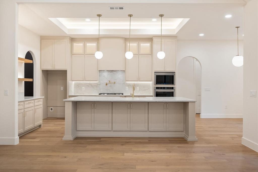 Hidden Oaks III - Residential