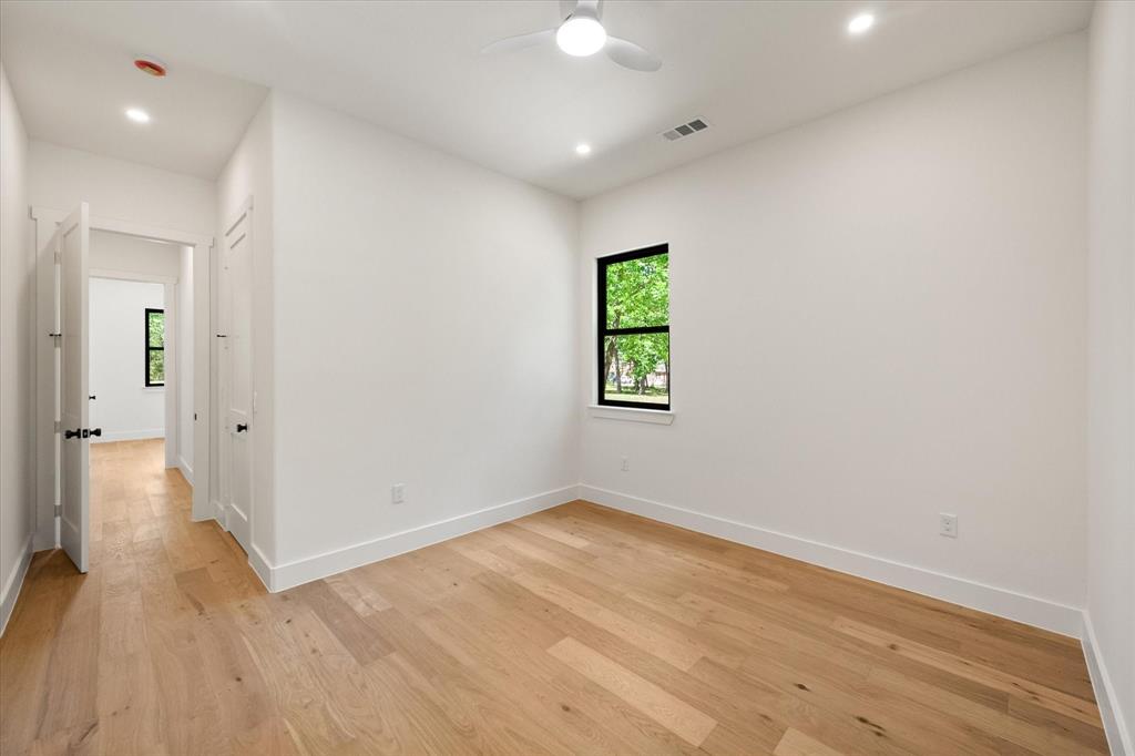 Hidden Oaks III - Residential