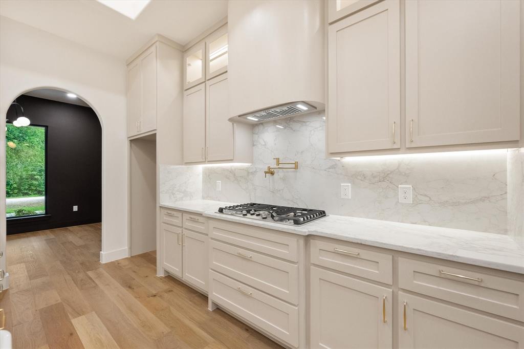 Hidden Oaks III - Residential