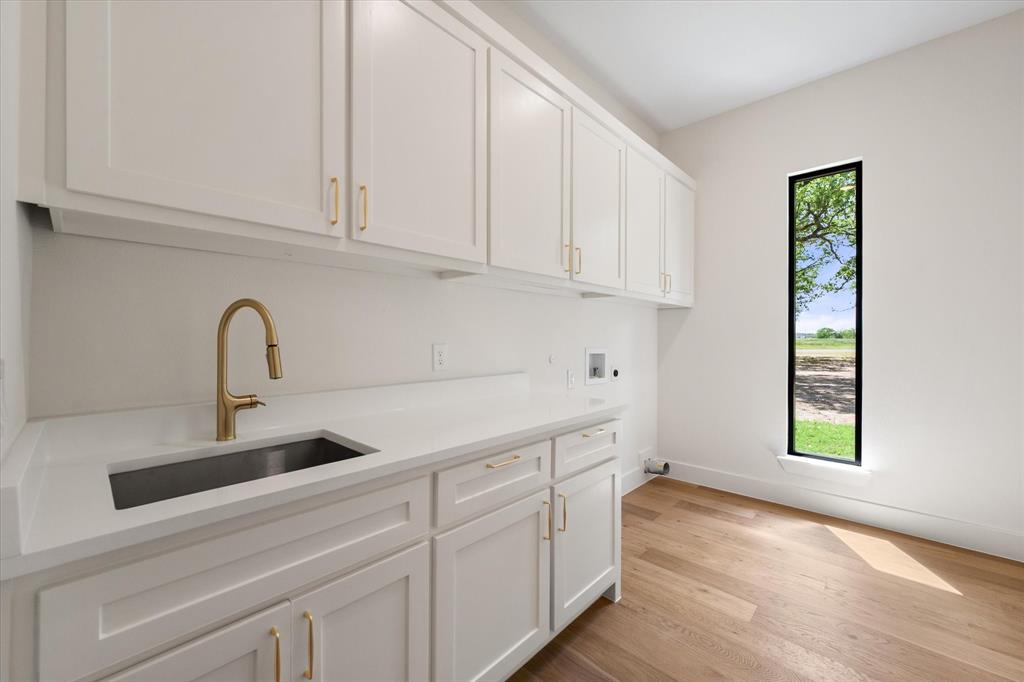 Hidden Oaks III - Residential