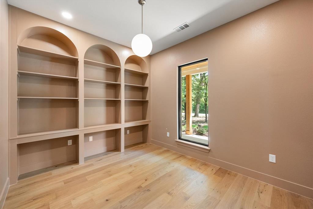 Hidden Oaks III - Residential