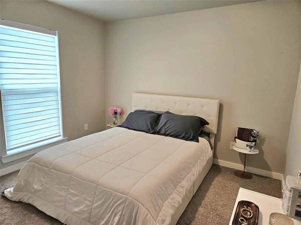 Upland Xing - Residential