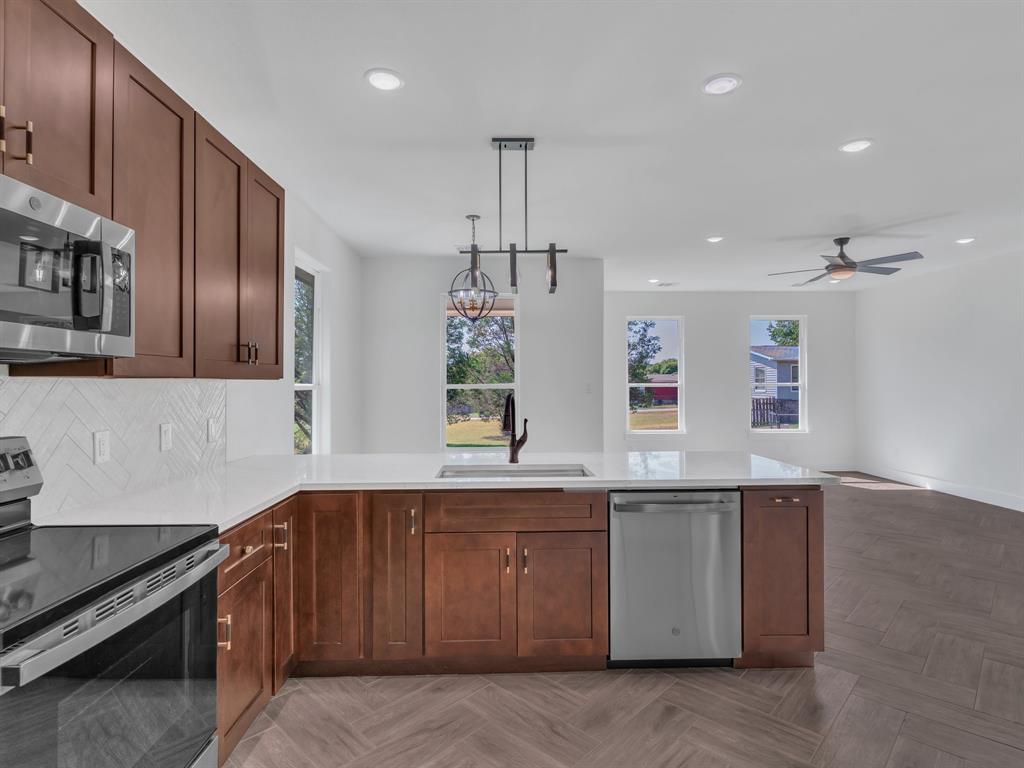 815 Arkansas River Drive