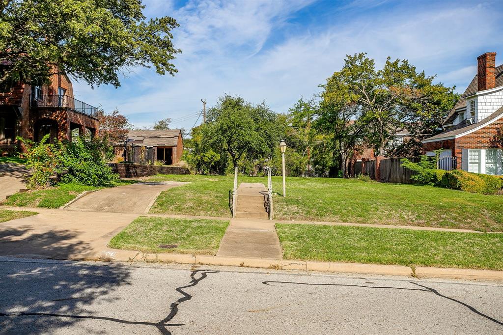 3810 Tulsa Way