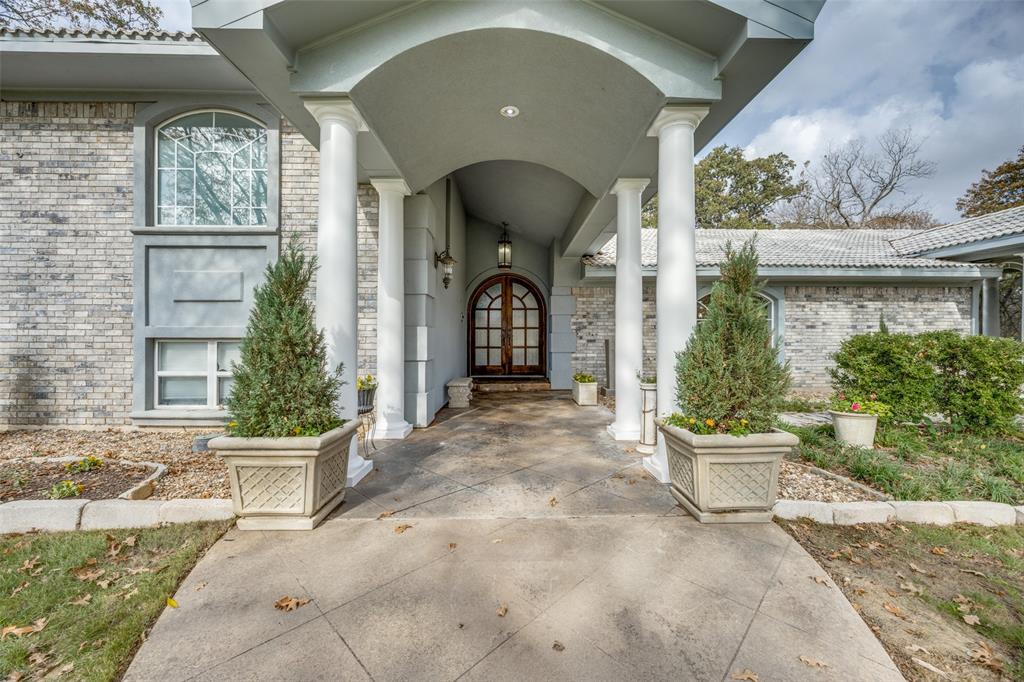 2525 Canyon Creek Drive