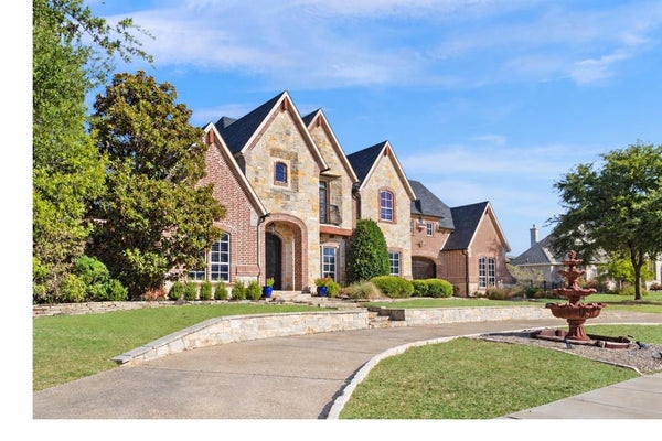 1057 KINGSBRIDGE LN, ROCKWALL, TX 75032 - Image da94ca5d570357aa664d1ceb009ed7d8/3651934880