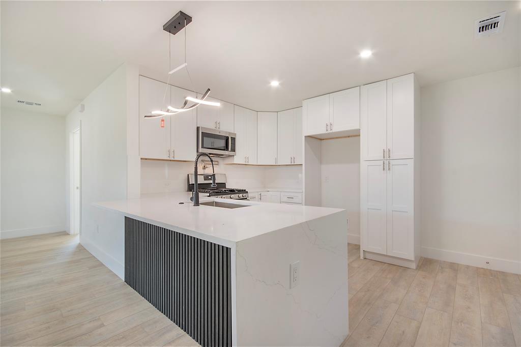 Cedar Crest Village 3 - Residential