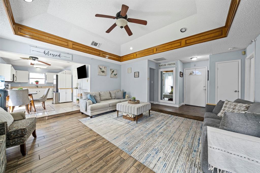 6712 Running Creek Drive