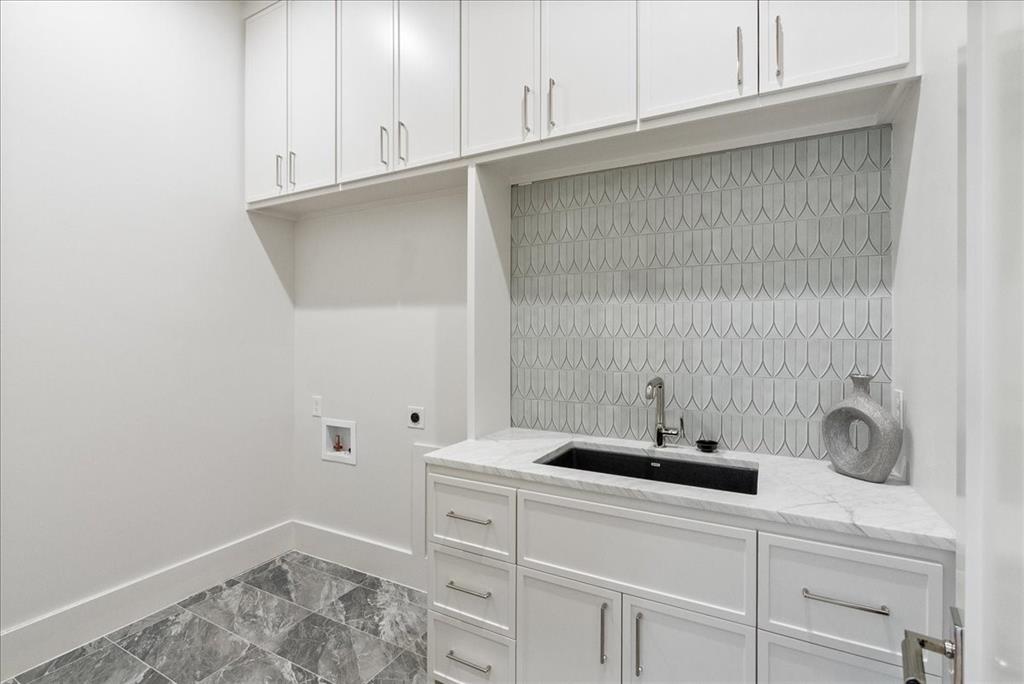 Walnut Crest - Residential