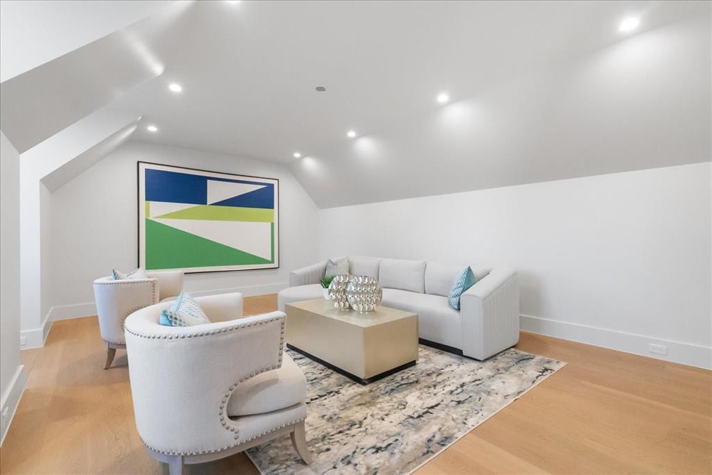 Walnut Crest - Residential