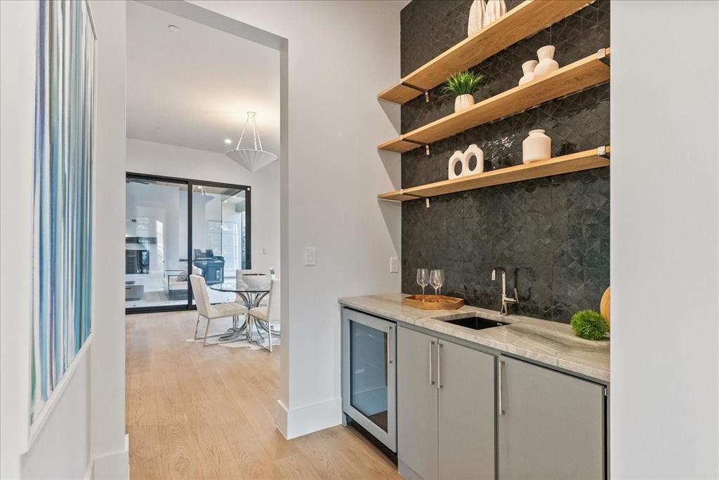 Walnut Crest - Residential