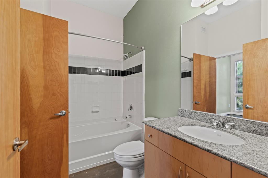 Texas & Pacific Lofts Condo - Residential