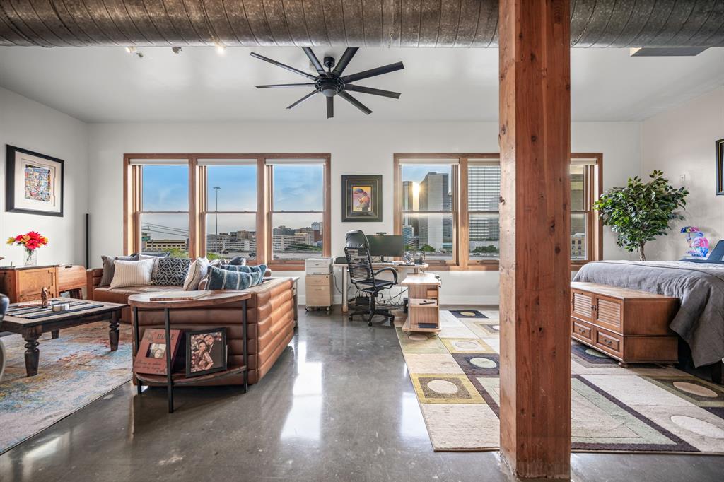 Live Oak Lofts Condo - Residential