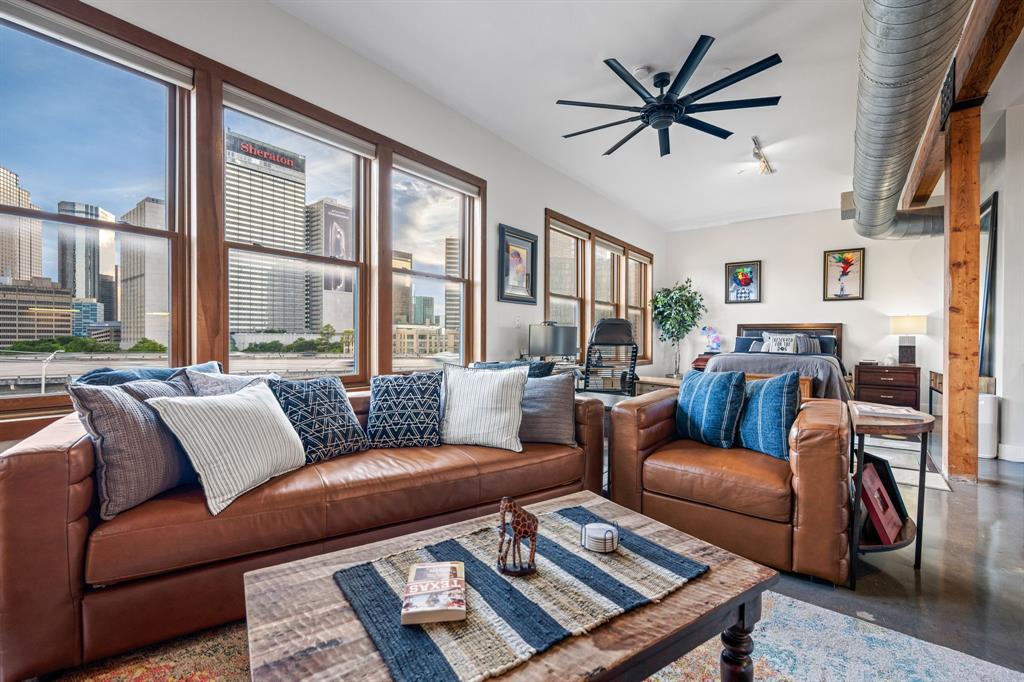 2502 Live Oak Street 332