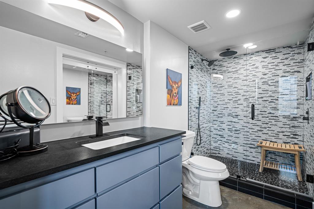 Live Oak Lofts Condo - Residential