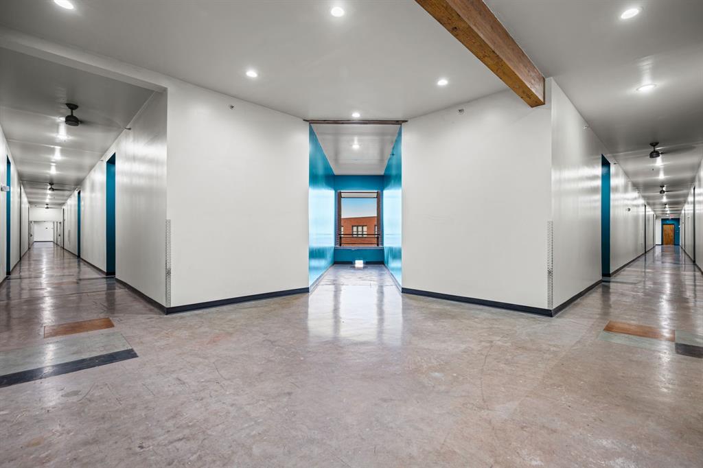 Live Oak Lofts Condo - Residential