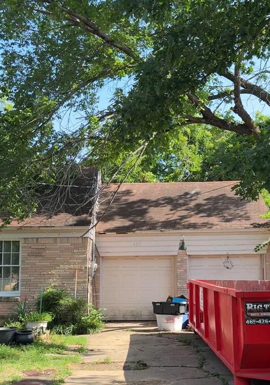 608 W 8th Street