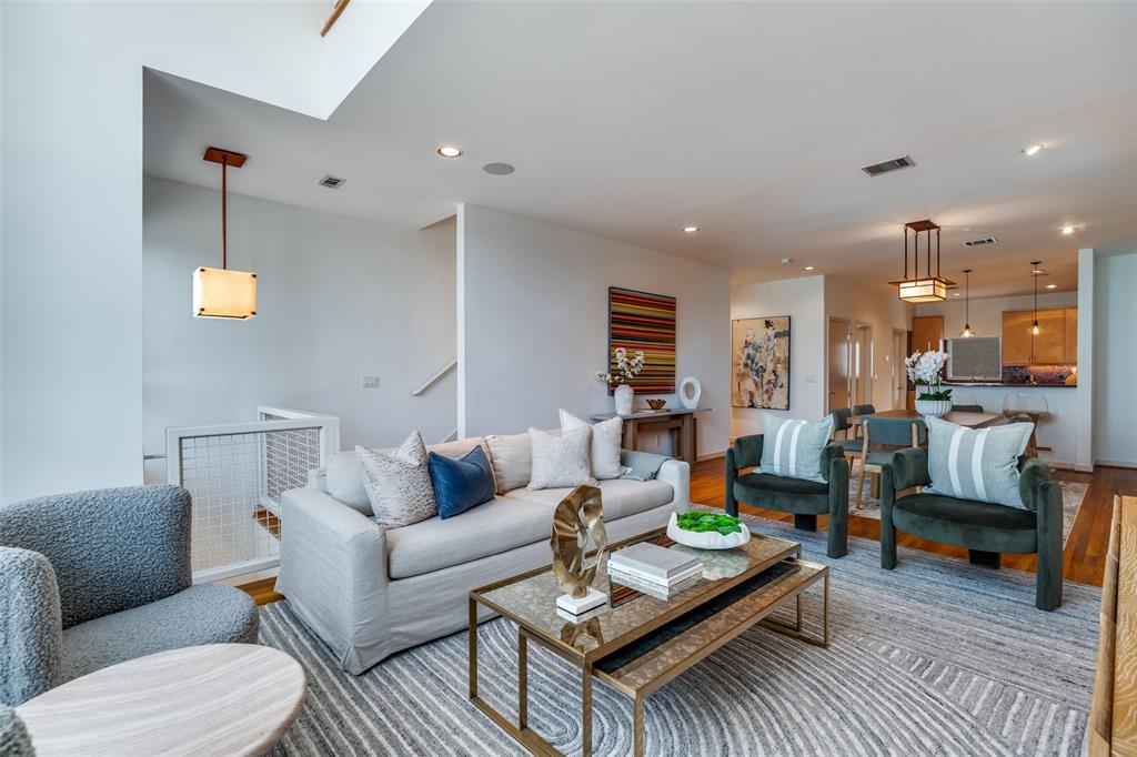 Travis Street Condos 4100 - Residential