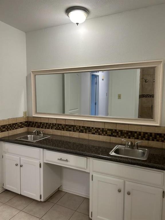 North Richland Hills, Texas 76182, United States, 3 Bedrooms Bedrooms, ,2 BathroomsBathrooms,Residential,Pending,48204