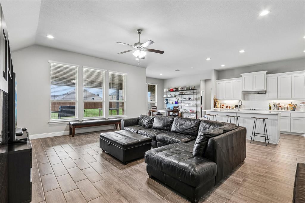 Hopkins Meadows Add - Residential