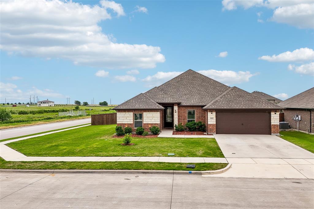 1632 Goodnight Trl, Krum, TX, 76249