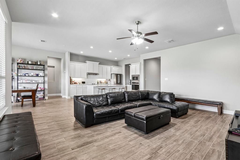 Hopkins Meadows Add - Residential