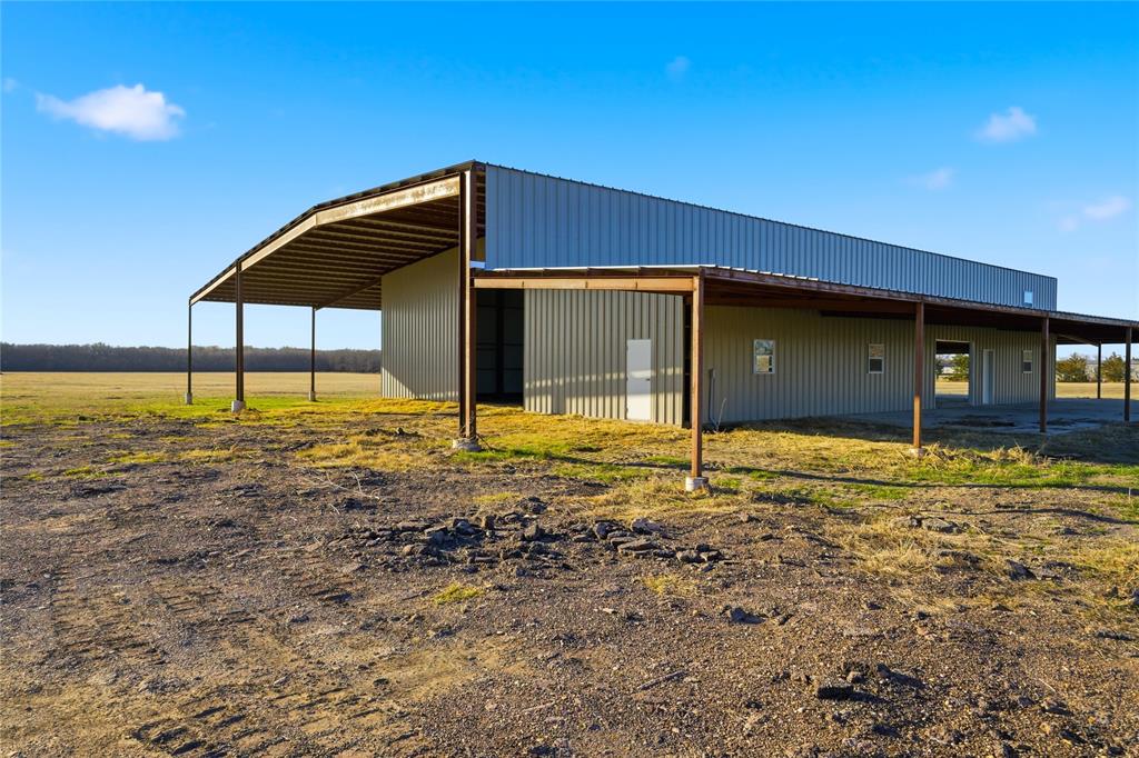 T HILL SURVEY & R Glass - Land