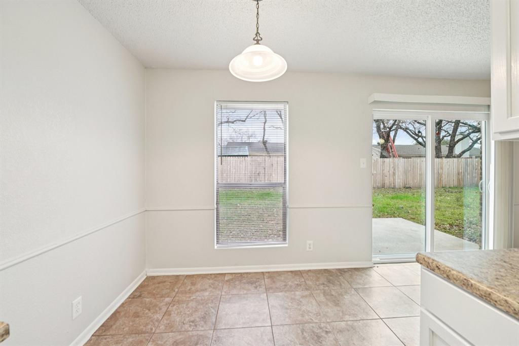 meadow oak sec 2 - Residential