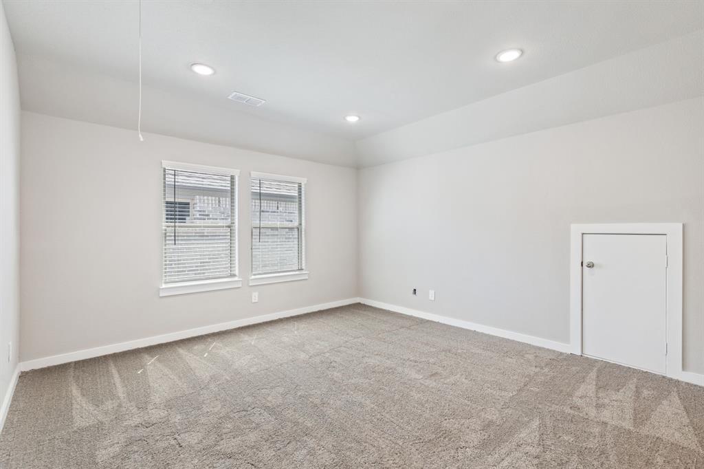 Lakehaven - Residential